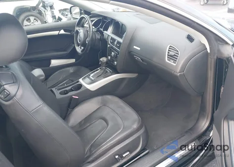 2013 Audi A5 2.0T Premium z USA, uszkodzony, nr VIN WAUCFAFR4DA042899